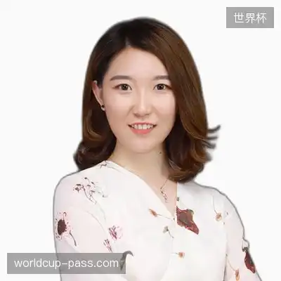 秦娜其